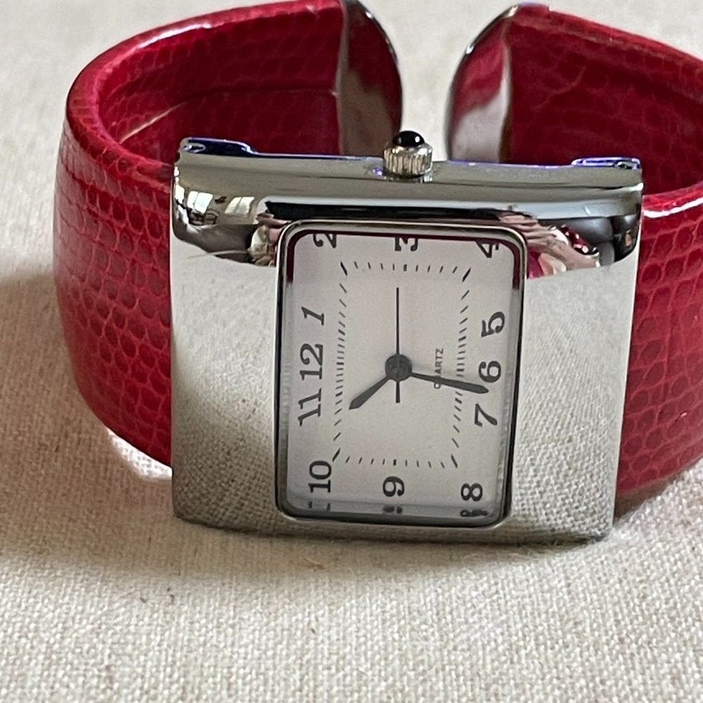 Quartz Movement Red Band Ladies Cuff Watch - Picture 4 of 11